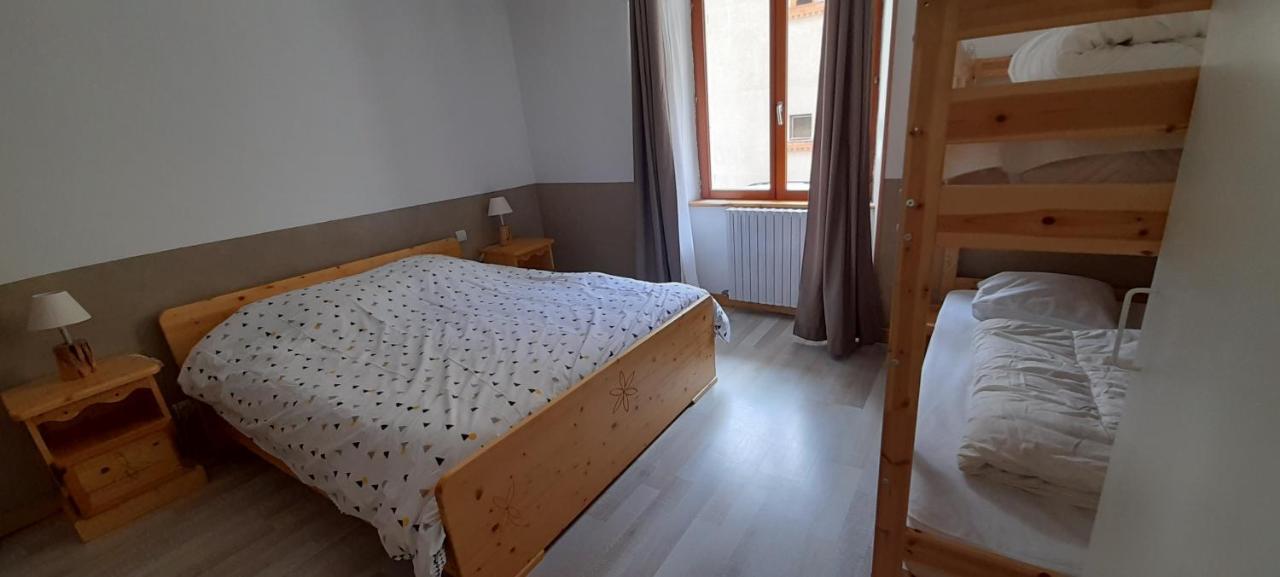 Chambre A Louer A La Nuitee Lanslebourg-Mont-Cenis Εξωτερικό φωτογραφία